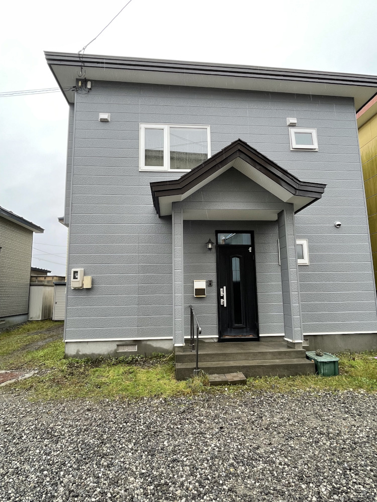 北海道苫小牧市 外壁＋屋根